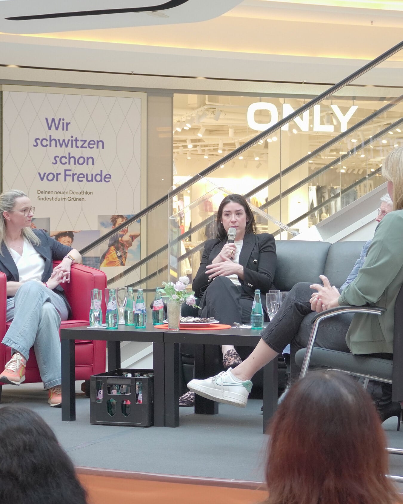 Panel-Event im Einkaufszentrum